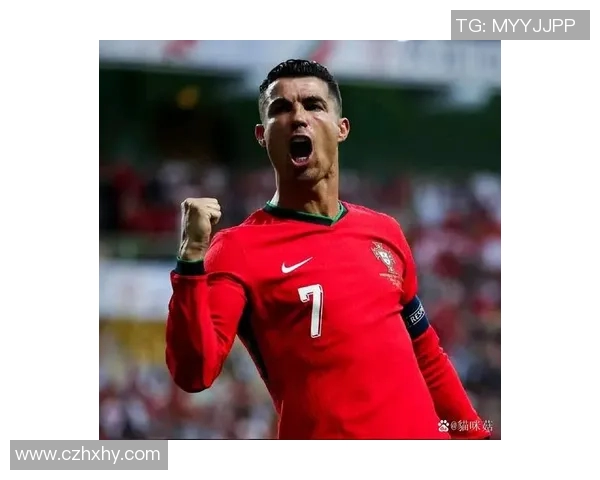 足球明星女性头像真实照片欣赏与解析展现她们的风采与魅力